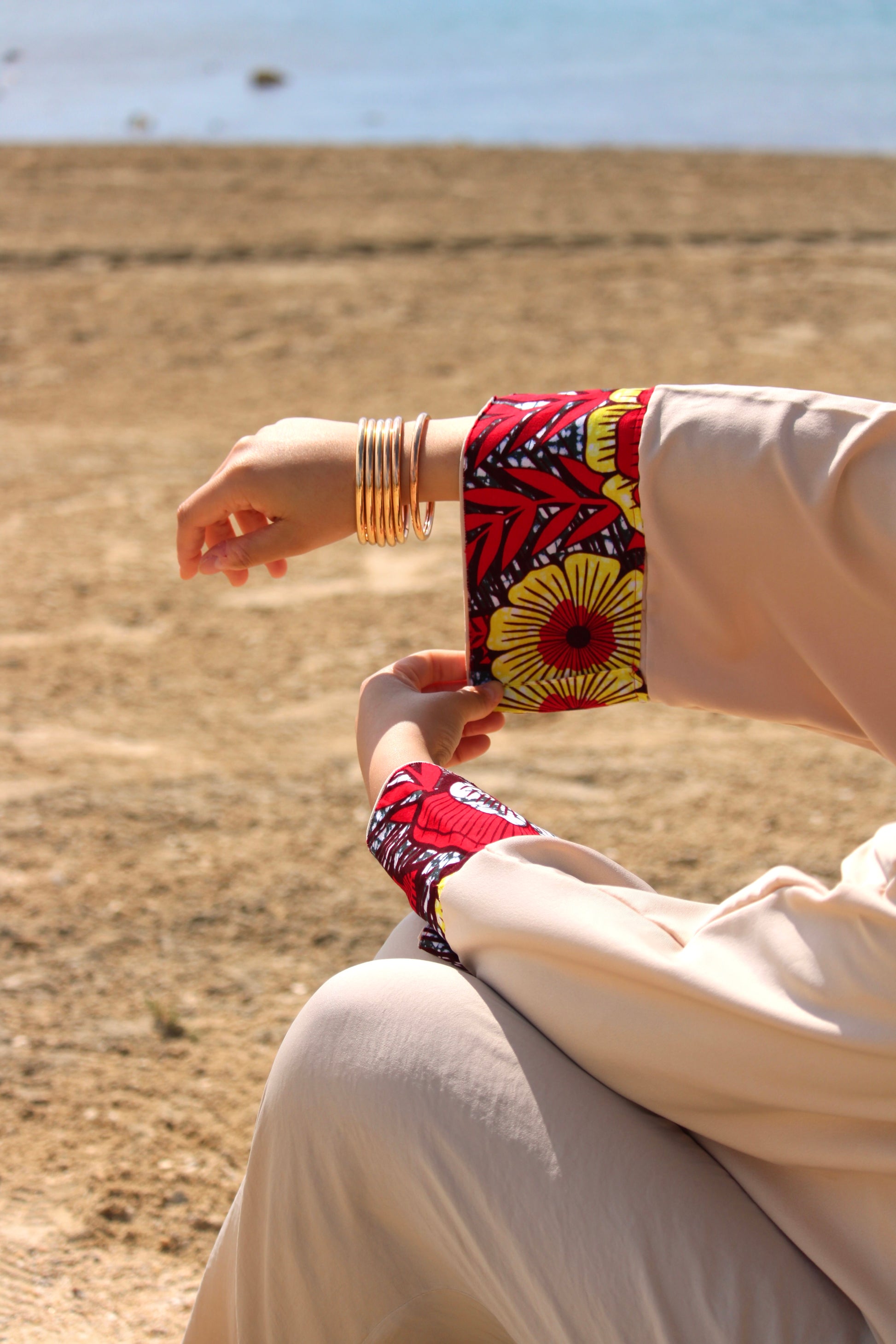 Kimono Oumaï en wax rouge blanc et jaune - NM Maison 